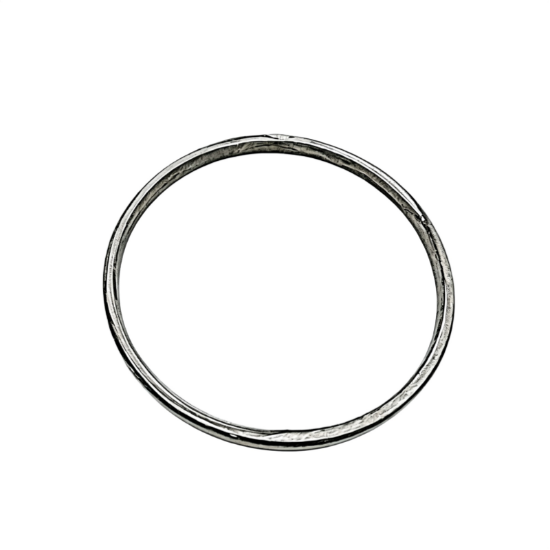 Round metal exhaust gasket, thin flat ring with shiny seal surface