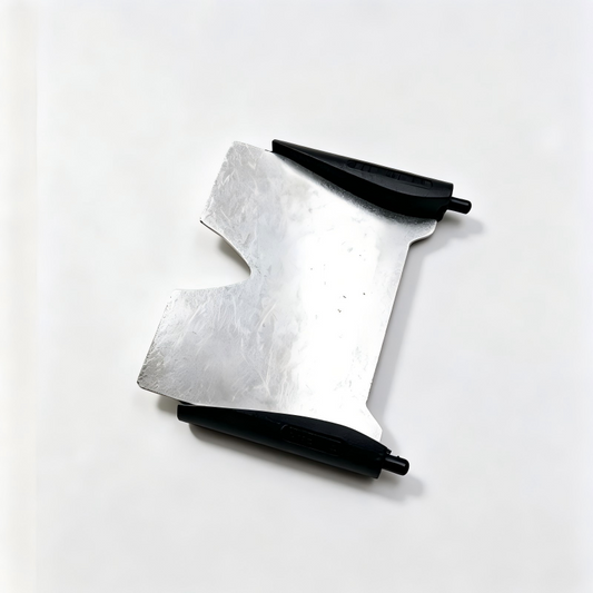 Cylinder head baffle plate with silver metal sheet and black end pieces