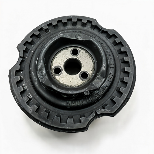 Suspension rubber mount with rugged outer rubber edge and center metal insert